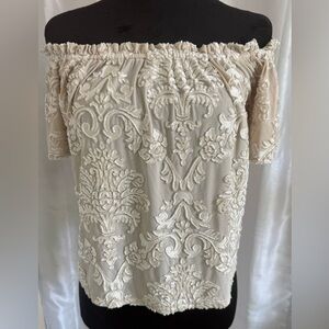 Elegant Off-Shoulder Embroidered top size M by Forever 21